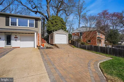 Exterior - 6708 Portree Ct, Springfield, VA 22152 photo 7 of 8