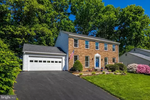 10743 John Turley Pl, Fairfax, VA 22032