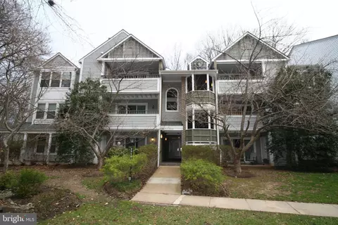 7718 Lafayette Forest Dr #24, Annandale, VA 22003
