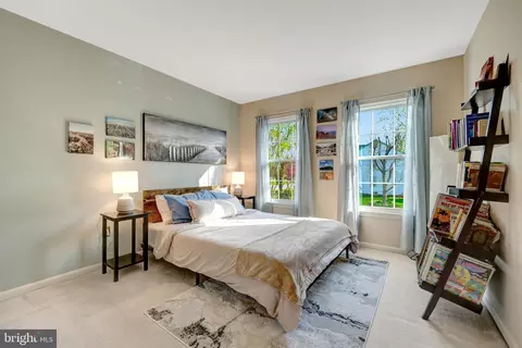Bedroom - 3644 Beech Down Dr, Chantilly, VA 20151 photo 2 of 4