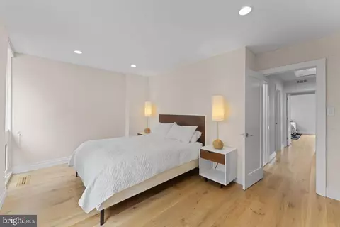 Bedroom - 11587 Maple Ridge Rd, Reston, VA 20190 photo 2 of 12