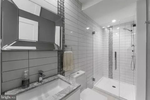 Bath - 11587 Maple Ridge Rd, Reston, VA 20190 photo 1 of 5