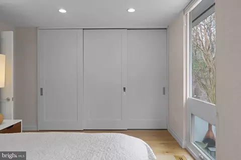 Bedroom - 11587 Maple Ridge Rd, Reston, VA 20190 photo 7 of 12