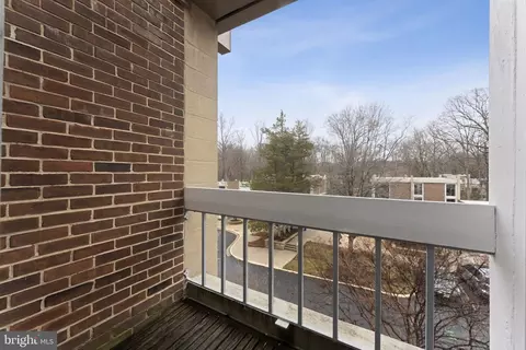 Other - 11587 Maple Ridge Rd, Reston, VA 20190 photo 31 of 58