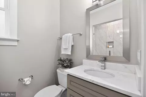Other - 6506 Chesterfield Ave, Mclean, VA 22101 photo 2 of 19