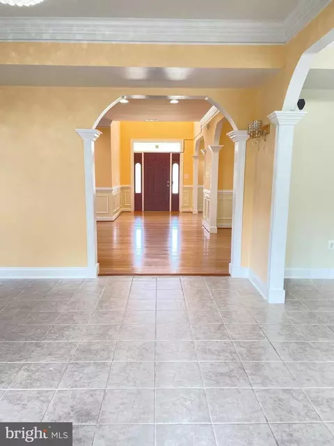 Entry Way - 7212 Highland St, Springfield, VA 22150 photo 1 of 12