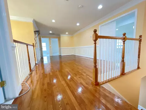 Entry Way - 7212 Highland St, Springfield, VA 22150 photo 8 of 12