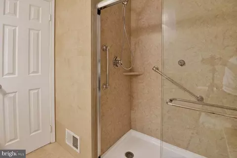 Other - 7140 Hamor Ln, Springfield, VA 22153 photo 5 of 10