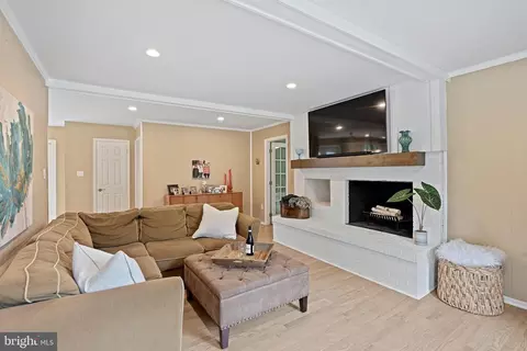 Other - 11202 Cranbrook Ln, Oakton, VA 22124 photo 6 of 16