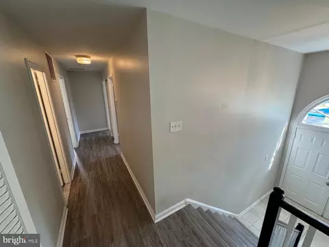 7918 Edinburgh Dr, Springfield, VA 22153 photo 18