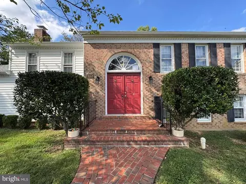 7918 Edinburgh Dr, Springfield, VA 22153 photo 7