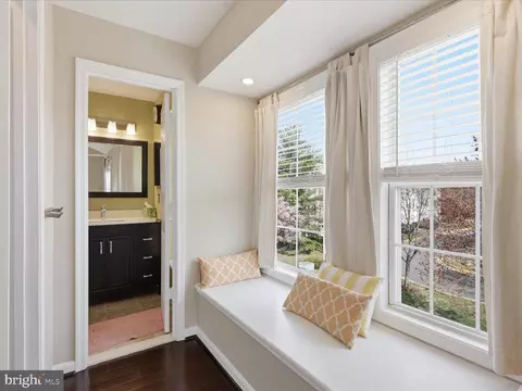 Entry Way - 13480 Stanton Pl, Herndon, VA 20171 photo 2 of 2