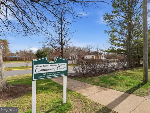 View/Area - 13480 Stanton Pl, Herndon, VA 20171 photo 2 of 3