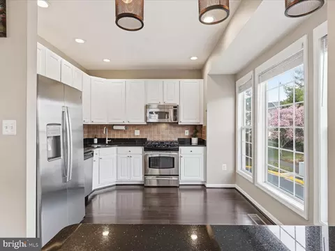 Kitchen - 13480 Stanton Pl, Herndon, VA 20171 photo 2 of 4