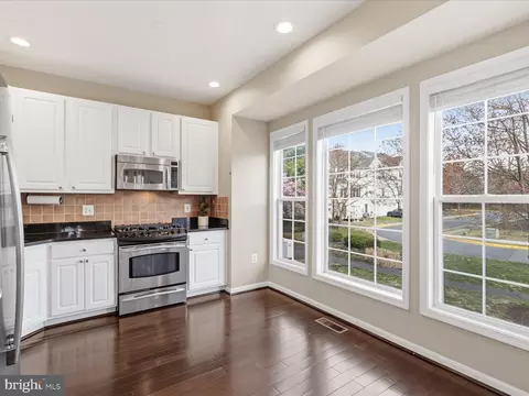 Kitchen - 13480 Stanton Pl, Herndon, VA 20171 photo 3 of 4
