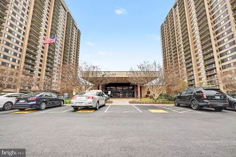 5501 Seminary Rd #1303S, Falls Church, VA 22041