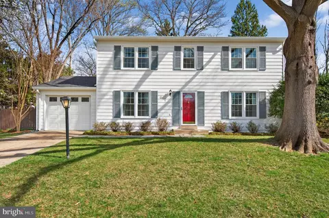 5401 Kinnerly Ct, Burke, VA 22015