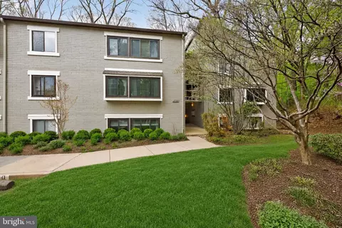 11735 Ledura Ct #T1, Reston, VA 20191