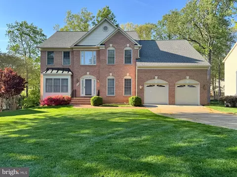 9910 Rustic Rail Ln, Vienna, VA 22181