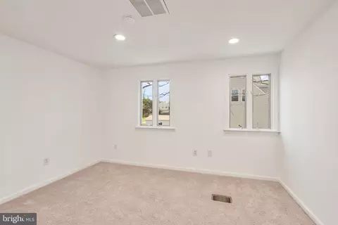 Bedroom - 8737 Redman St, Springfield, VA 22153 photo 13 of 13