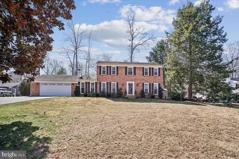 3268 Fox Mill Rd, Oakton, VA 22124