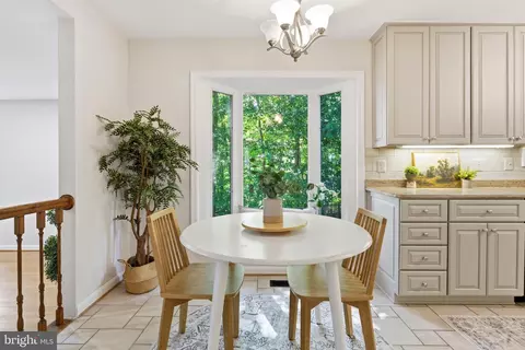Dining - 6404 Phillip Ct, Springfield, VA 22152 photo 5 of 5