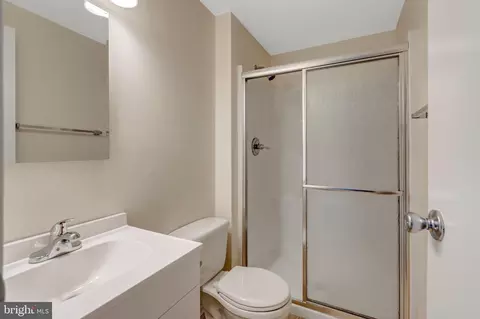 7743 Middle Valley Dr, Springfield, VA 22153 photo 10