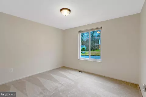 7743 Middle Valley Dr, Springfield, VA 22153 photo 11