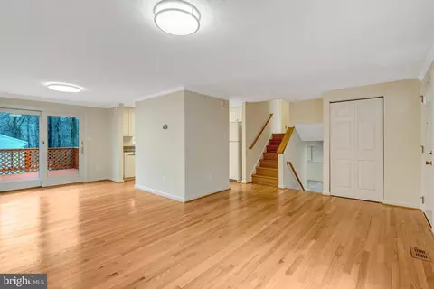 7743 Middle Valley Dr, Springfield, VA 22153 photo 6