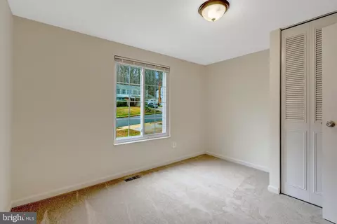 7743 Middle Valley Dr, Springfield, VA 22153 photo 12