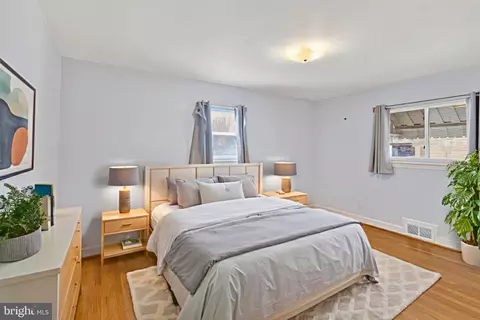 Bedroom - 6001 Dinwiddie St, Springfield, VA 22150 photo 3 of 6