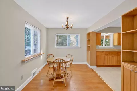 Dining - 6001 Dinwiddie St, Springfield, VA 22150 photo 1 of 1