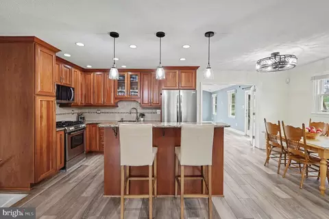 Other - 5633 Inverchapel Rd, Springfield, VA 22151 photo 3 of 10
