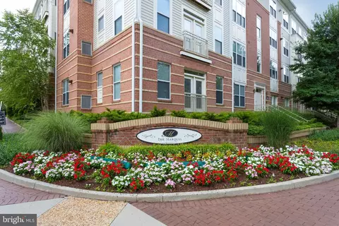 2765 Centerboro Dr #247, Vienna, VA 22181