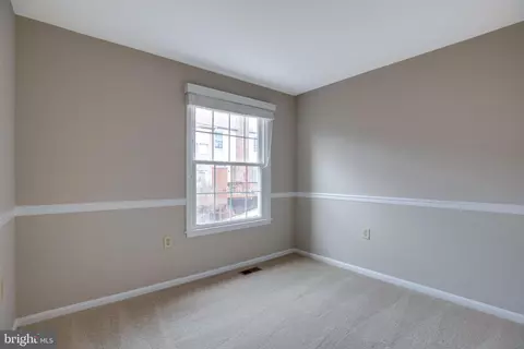Bedroom - 6502 Westhaven Ln, Springfield, VA 22150 photo 2 of 5