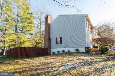 Exterior - 6515 Field Master Dr, Springfield, VA 22152 photo 3 of 8