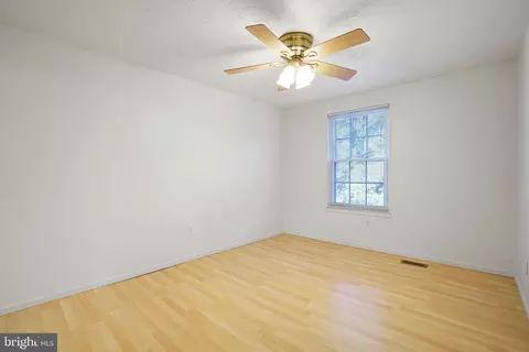 Bedroom - 6515 Field Master Dr, Springfield, VA 22152 photo 3 of 6