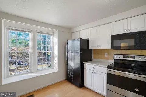 Kitchen - 6515 Field Master Dr, Springfield, VA 22152 photo 1 of 3