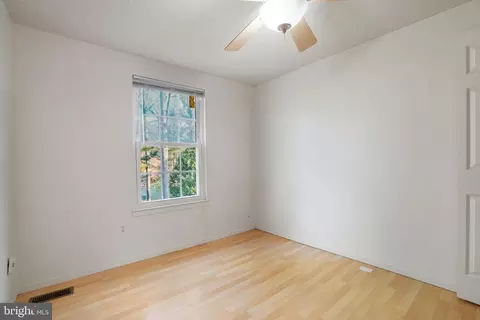 Bedroom - 6515 Field Master Dr, Springfield, VA 22152 photo 6 of 6