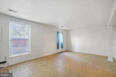 Living - 6515 Field Master Dr, Springfield, VA 22152 photo 11 of 11