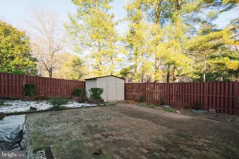 Exterior - 6515 Field Master Dr, Springfield, VA 22152 photo 8 of 8