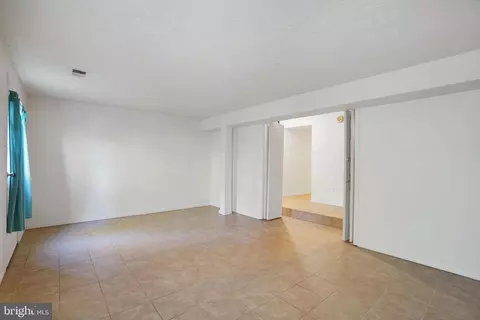 Living - 6515 Field Master Dr, Springfield, VA 22152 photo 10 of 11