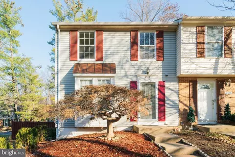 6515 Field Master Dr, Springfield, VA 22152