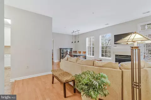 Entry Way - 11405 H Windleaf Ct #23, Reston, VA 20194 photo 3 of 3