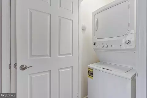 Other - 11405 H Windleaf Ct #23, Reston, VA 20194 photo 5 of 6