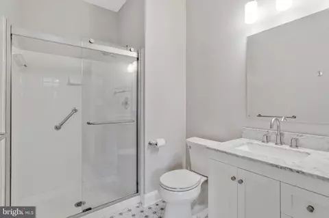 Bath - 11405 H Windleaf Ct #23, Reston, VA 20194 photo 2 of 2