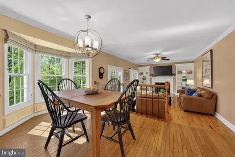 7923 Donegal Ln, Springfield, VA 22153 photo 17