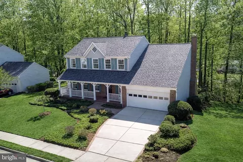 7923 Donegal Ln, Springfield, VA 22153 photo 2