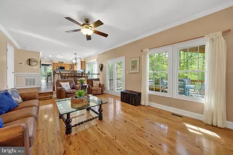 7923 Donegal Ln, Springfield, VA 22153 photo 21