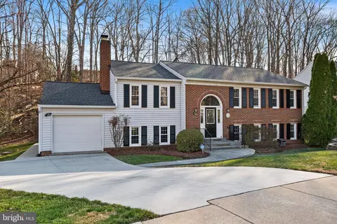 7630 Chancellor Way, Springfield, VA 22153